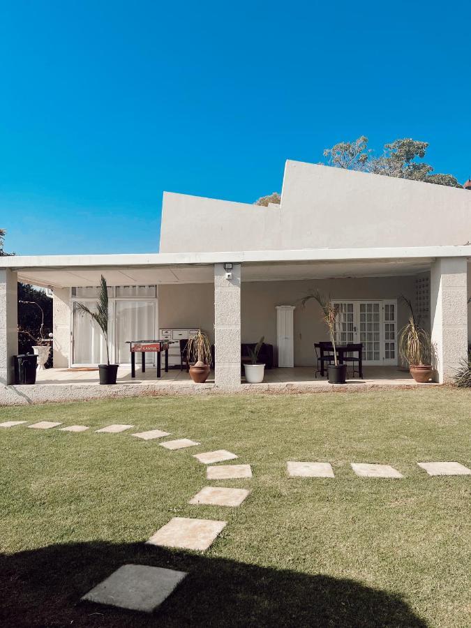 Coco Lodge Mthatha Buitenkant foto